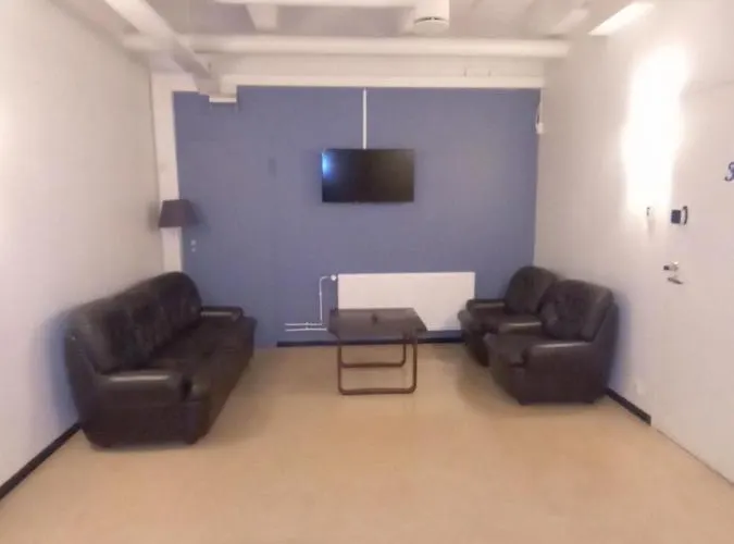 Posti מלון Äänekoski